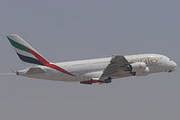 Emirates EK231 (UAE3MX) from Dubai to Washington.
